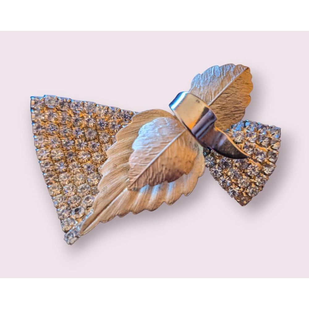 Vintage Large Rhinestone Floral Brooch